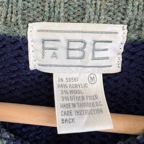 Vintage 90s Fabe Abstract Geometric  All Over Tribal Design sweater size M - Picture 7 of 9